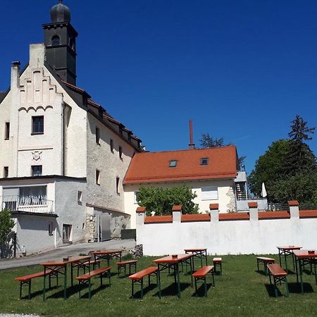 Schloss Weichs Zu Regensburg Mit 2Schlafzimmer Parkplatz Internet 75Qm Zentrum Buitenkant foto